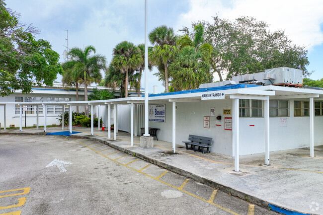 Drop off area of Bennett Elementary School in Ft Lauderdale, FL.