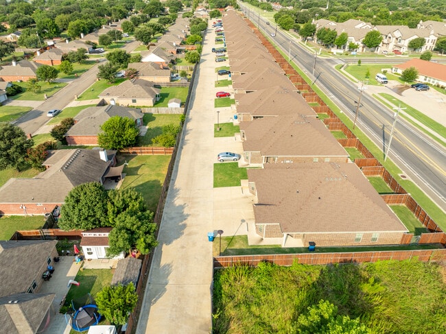 301 W Panther Way unit 1302, Hewitt, TX 76643 - photo 6