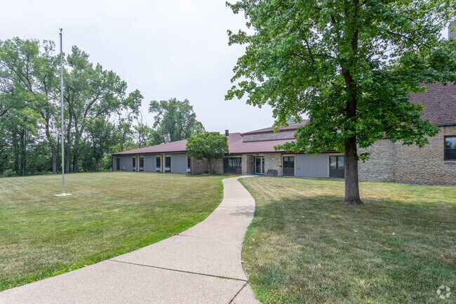 Immanuel Lutheran School is a private school located in Hamilton.