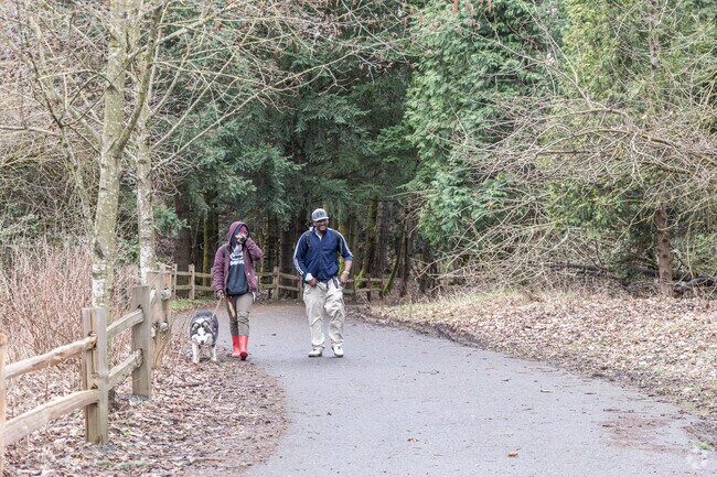 Brooklyn residents can enjoy nature walks in the Oaks Bottom Wildlife Refuge.