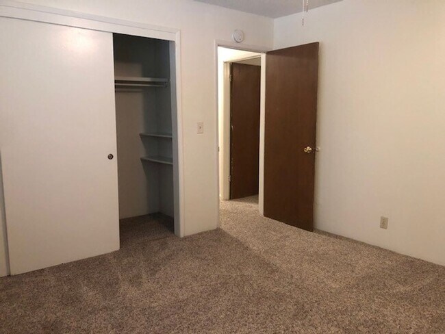 626 W 1st Ave, Chico, CA 95926 - photo 7