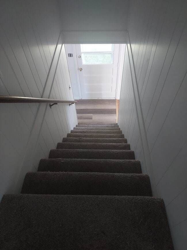 523 N Locust St, Urbana, OH 43078 - photo 5