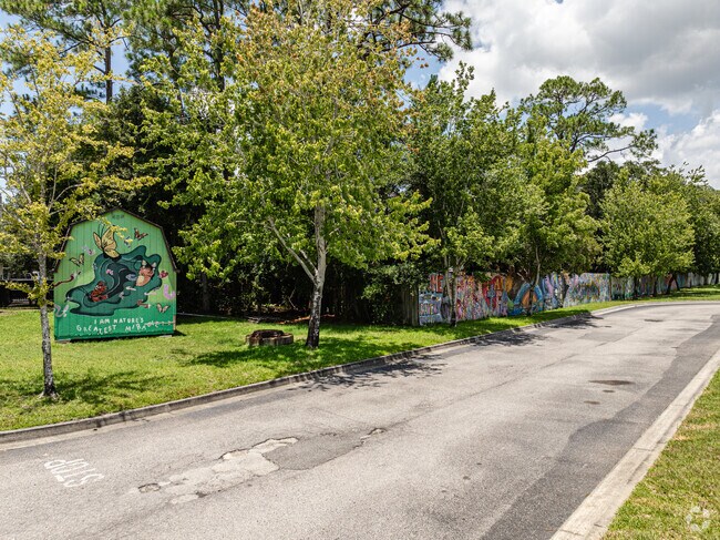 The Foundation Academy offers a welcoming campus to its students.