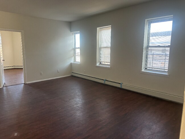 895 Main St unit 3, Passaic, NJ 07055 - photo 4