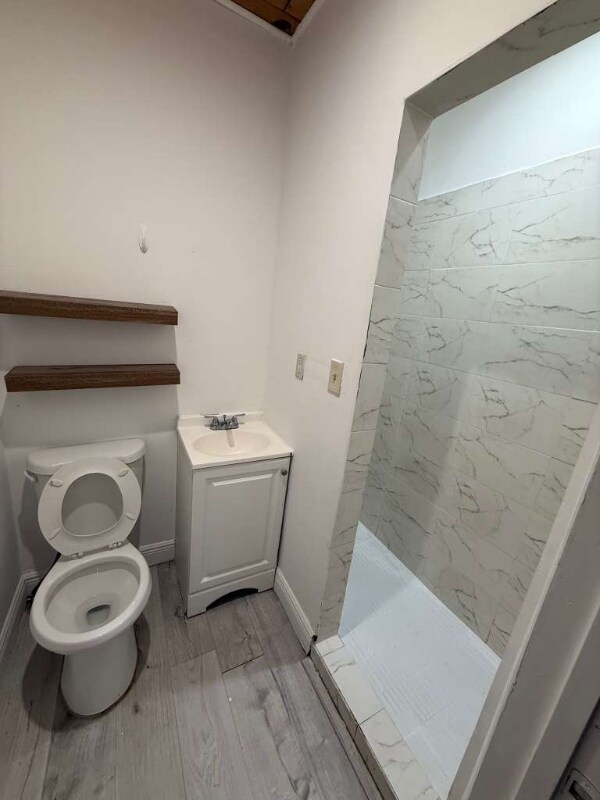 3033-3033 NW 15th St unit 3031 UNIT C 1ST FLOO, Miami, FL 33125 - photo 1