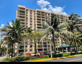 1470 NE 123rd St, North Miami, FL 33161