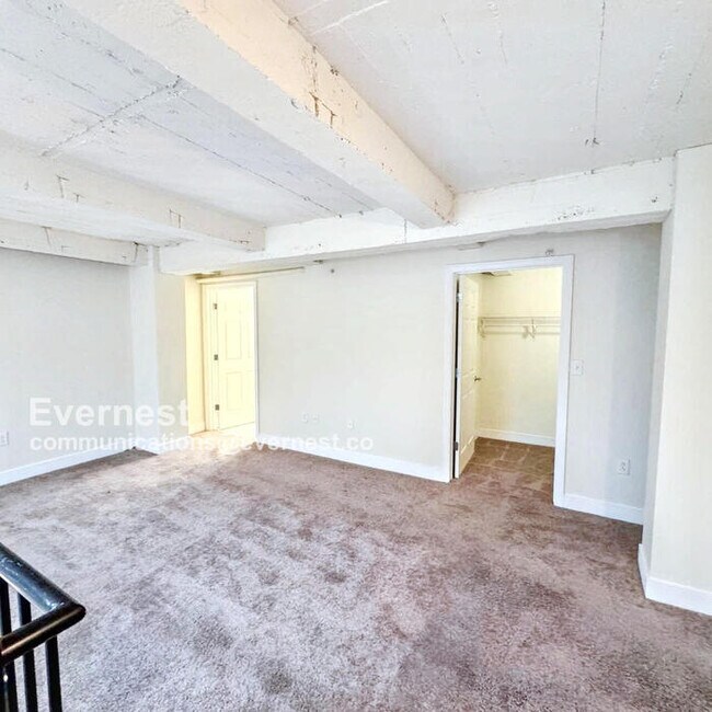525 E Grace St unit 203, Richmond, VA 23219 - photo 6