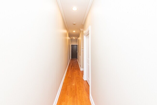 6217 S Kimbark Ave unit 1S, Chicago, IL 60637 - photo 6