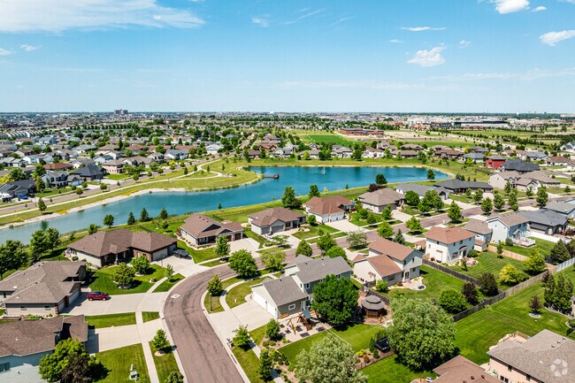 Woodhaven, Fargo is a cozy neighborhood with green spaces and modern housing.