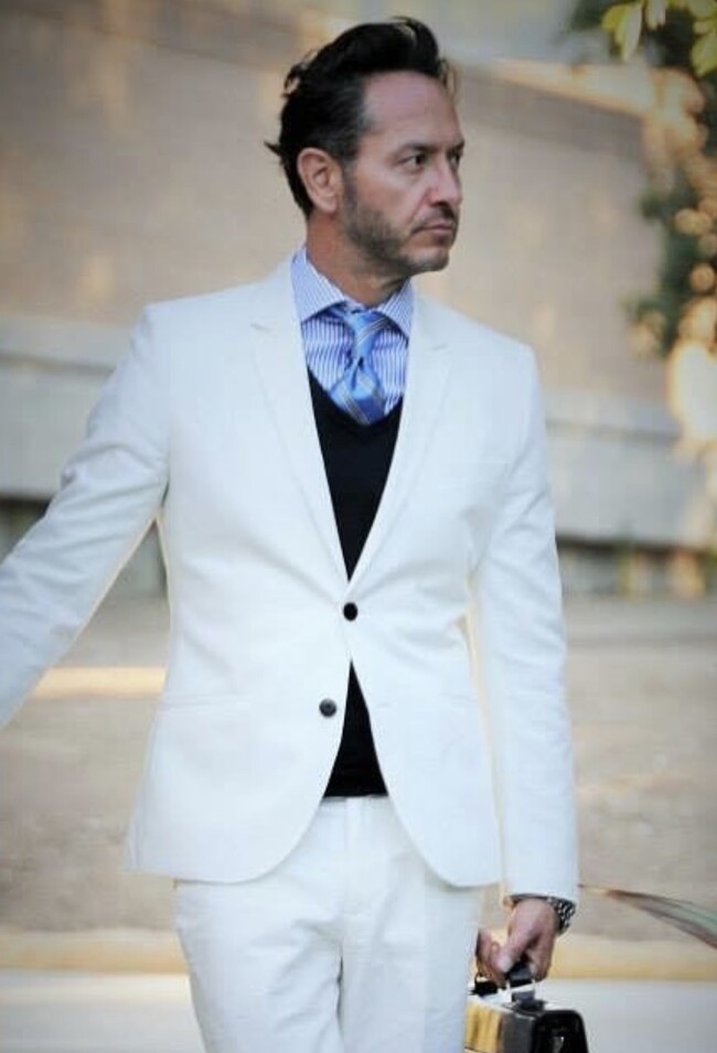 Agent Photo