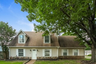1271 Breezy Gate Dr, Cordova, TN 38018
