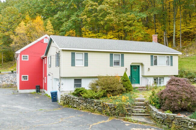 Some colonials in Sterling come with a split level.