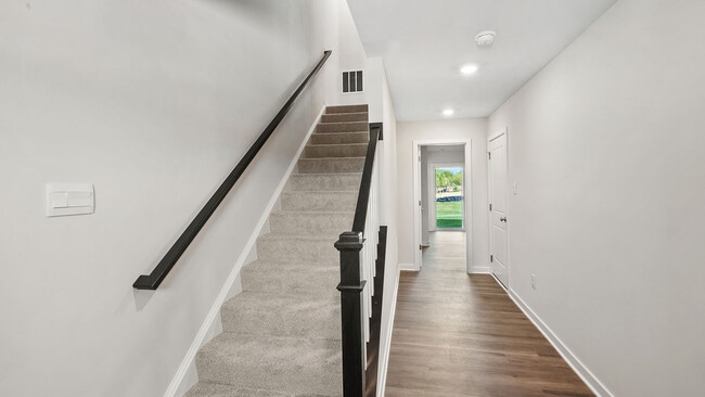 7507 Silver Thread Way, Brandywine, MD 20613 - photo 2