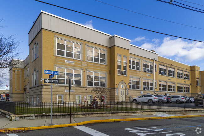 Washington Elementary encourages social and intellectual growth in Lodi.