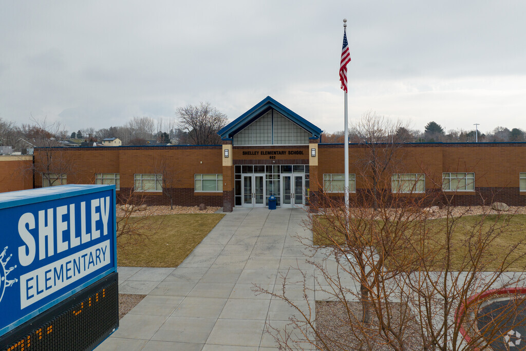 Shelly Elementary is located in the American Fork neighborhood.