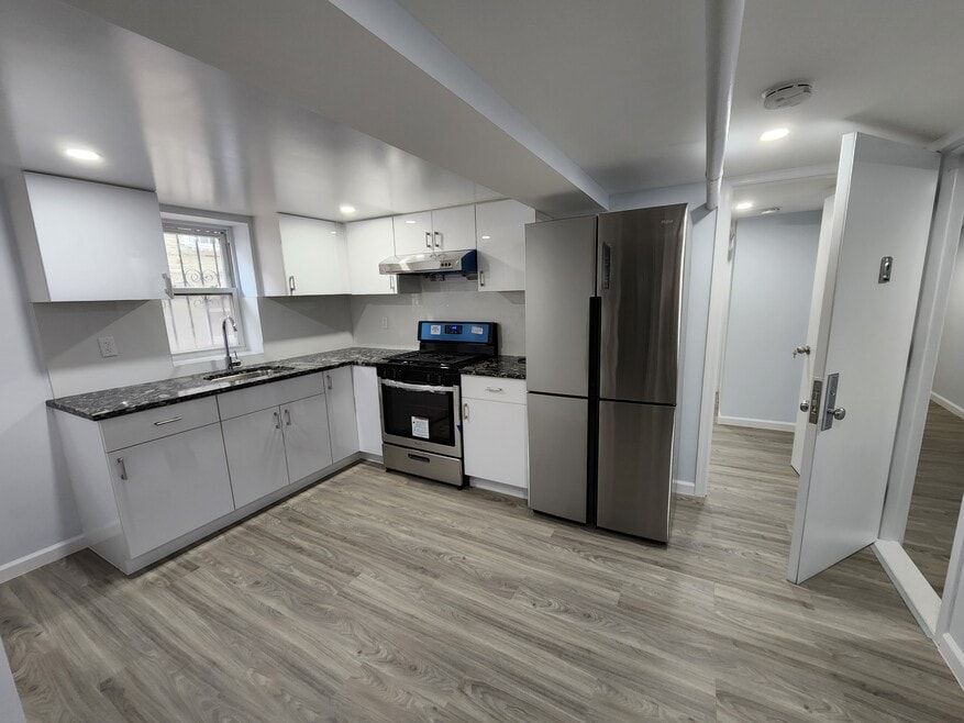 79-11 32nd Ave