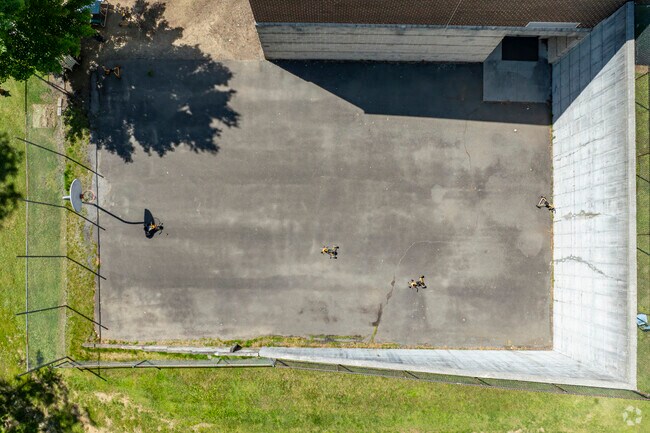 Parents praise the Freedom Trail Elementary School for its dedicated staff and the noticeable progress in their children's education.