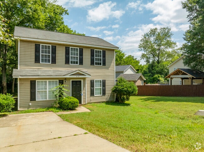 Newer homes have been built alone and in clusters around Ponderosa-Wingate.