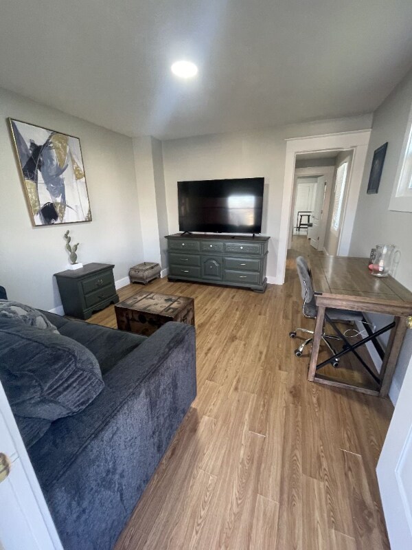 1308 N Gladstone Ave unit 1308, Indianapolis, IN 46201 - photo 6