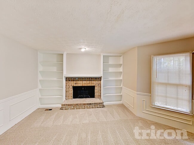 1720 Ridgefield Dr, Roswell, GA 30075 - photo 3