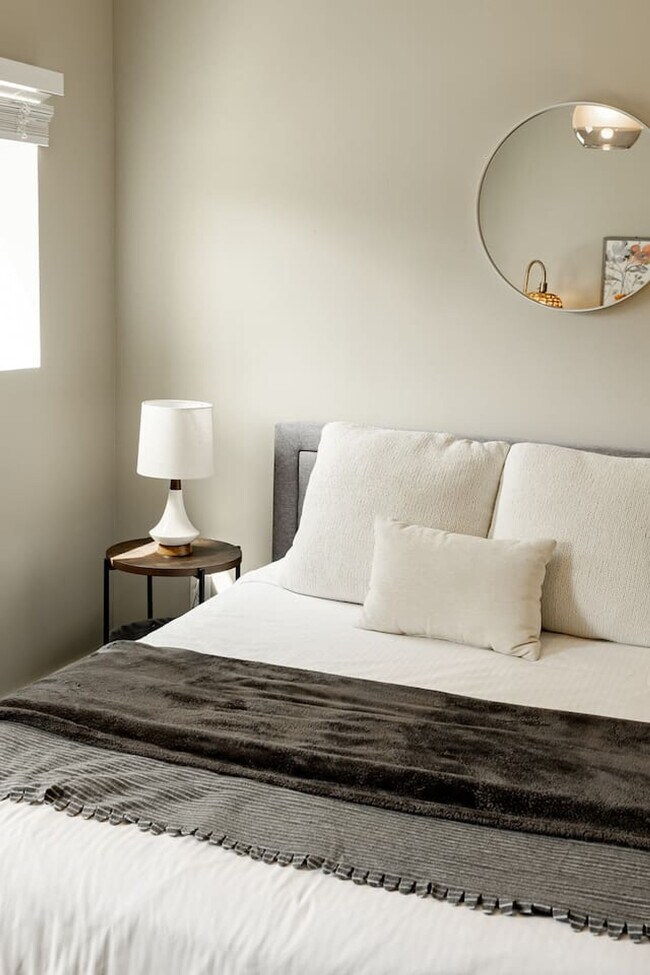 400 E 13th St unit ID1056132P, Cincinnati, OH 45202 - photo 3