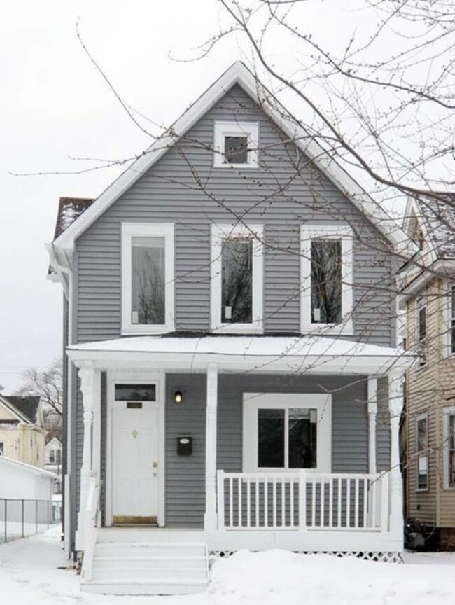 782 Edmund Ave Unit 1, Saint Paul, MN 55104