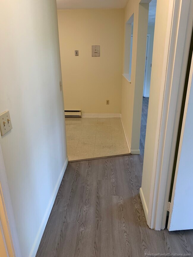 740 Central St Unit H6, Leominster, MA 01453