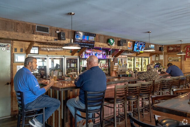 Lantana features casual bars and weekend hangouts for residents and visitors from Double Oak.