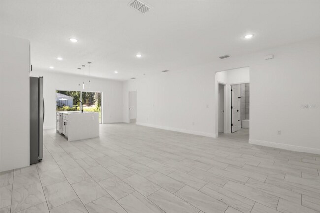 540 E Elgrove Dr, Citrus Springs, FL 34434 - photo 5