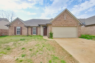 8723 Smith Ranch Dr, Southaven, MS 38671