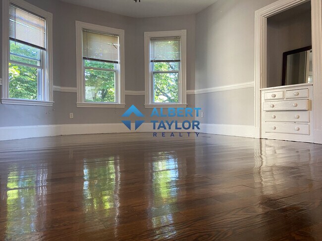 19 Parker Hill Ave unit 2, Roxbury Crossing, MA 02120 - photo 3