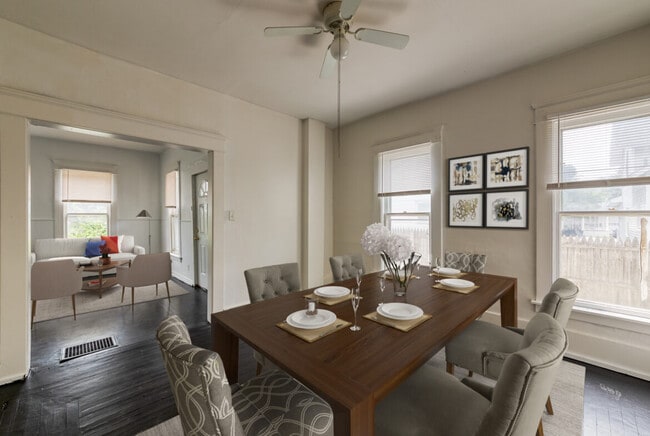 222 W Oakland Ave, Lansing, MI 48906 - photo 3