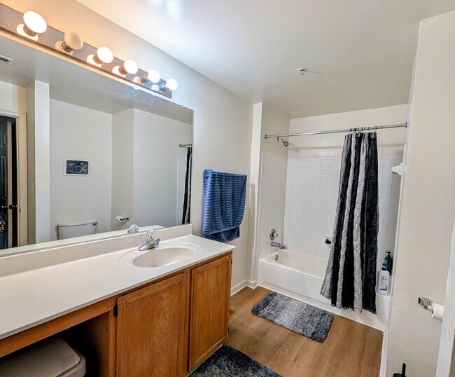 9810 Leatherfern Terrace unit 203, Montgomery Village, MD 20886 - photo 6