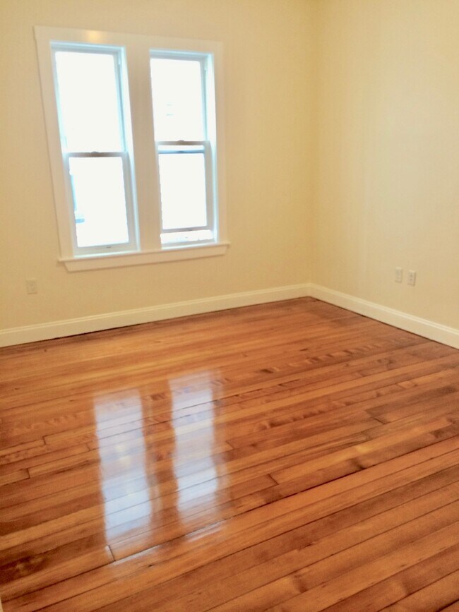 1085 Dorchester Ave unit 3, Dorchester, MA 02125 - photo 6
