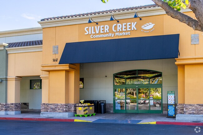 Silver Creek Community Market offers fresh produce and healthy grocery option in the Villages.