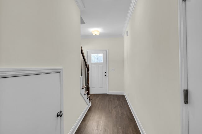 5563 Stream Ln, Chattanooga, TN 37415 - photo 2