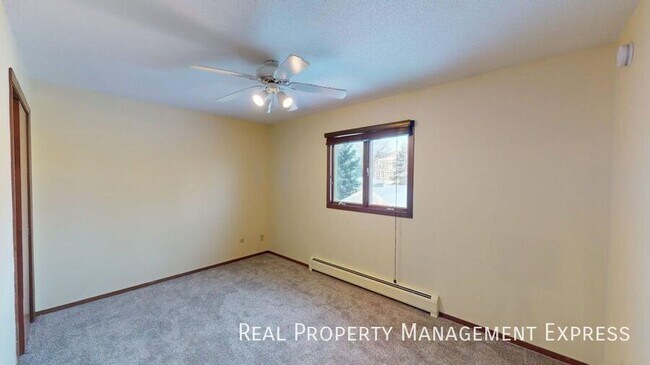 1011 S 2nd Ave unit 3, Sioux Falls, SD 57105 - photo 6