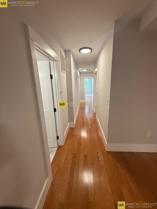 140 Marginal St, Boston, MA 02128