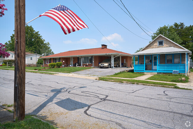 Older established neighborhoods represent a good portion of Hagerstown.