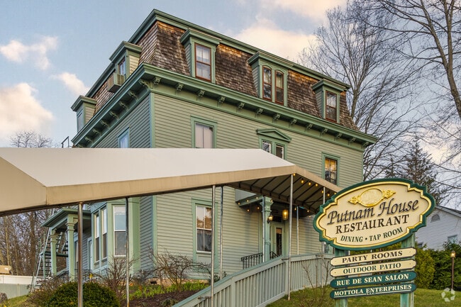 Host your next event at the Putnam house in Bethel.