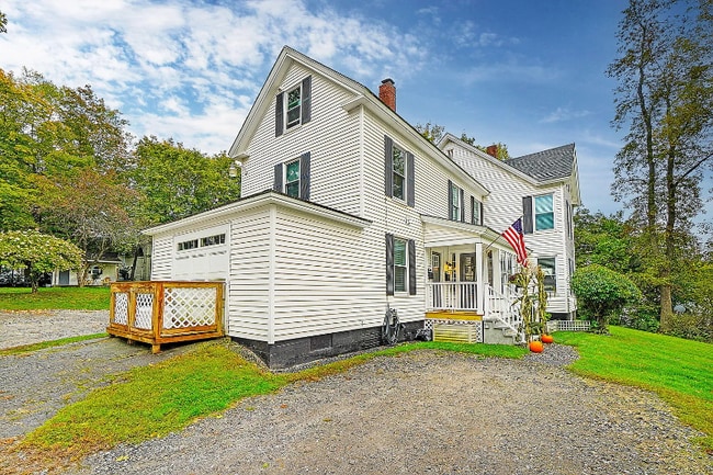 672 Lisbon St unit 672 Lisbon St. A, Lisbon Falls, ME 04252 - photo 5