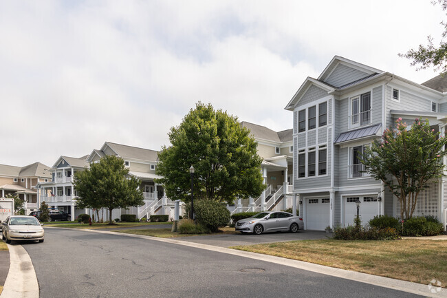 There are no sidewalks in the Glen Riddle community.