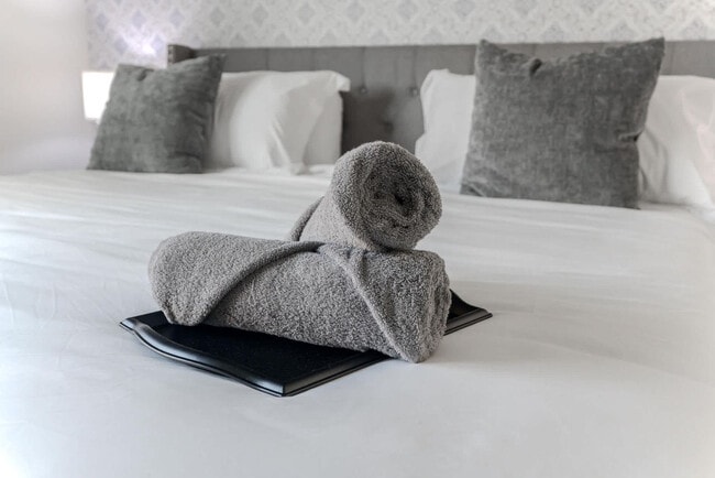 8110 Alpine Bearberry Dr unit ID1283921P, Houston, TX 77016 - photo 2