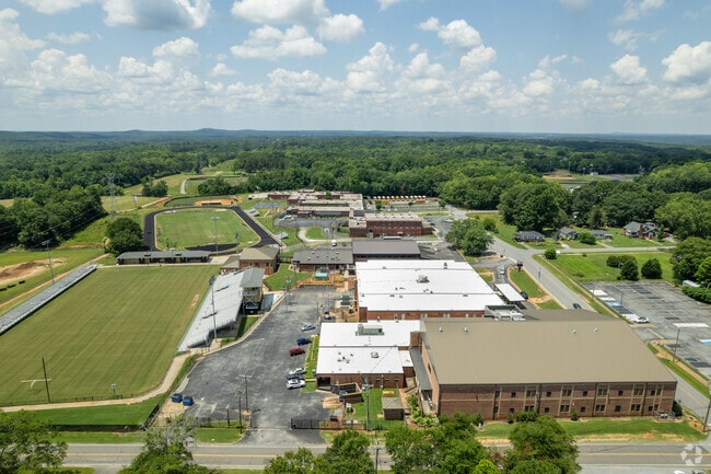 Blacksburg High School offers many amenities for the students.