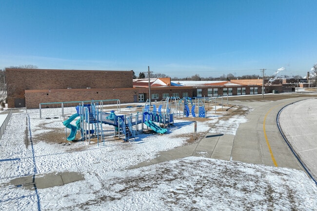 Nuevas Fronteras has a large playground.