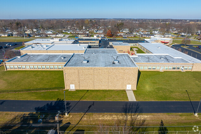 Bluffton Harrison Elementary School receives an overall Niche grade of B.
