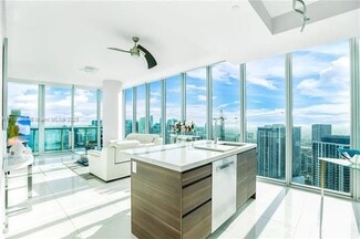 888 Biscayne Blvd, Miami, FL 33132