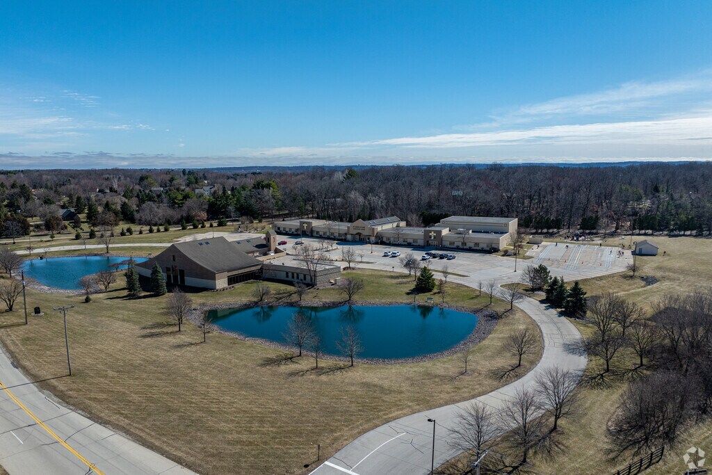 St. Joan of Arc Elementary School is a great option for young Nashotah learners.