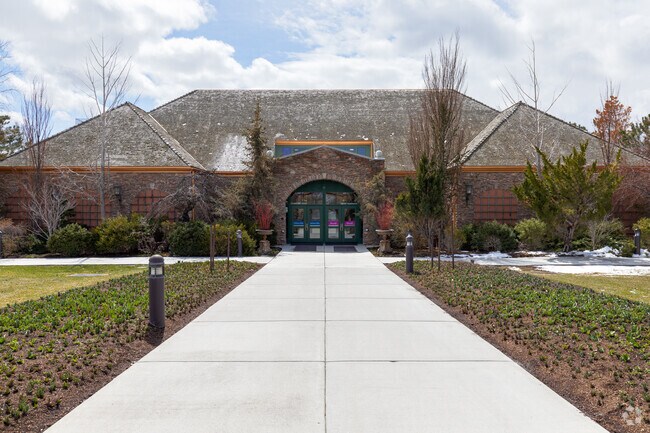 Ashton Gardens in Thanksgiving offers blooming gardens from spring to fall and a light display in the holiday season.