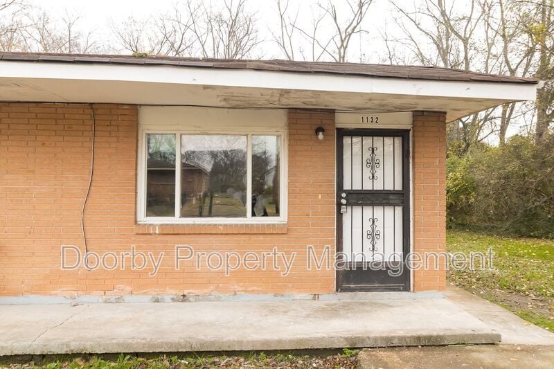 1132 N Hickory St unit 1132, Chattanooga, TN 37406 - photo 1